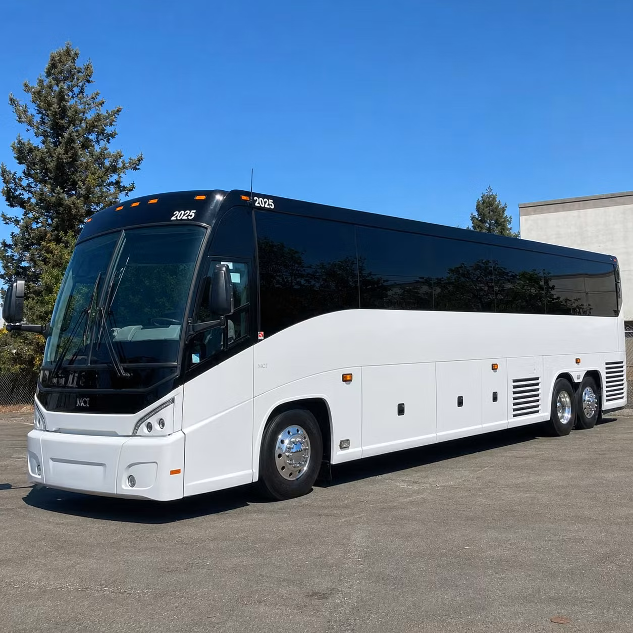 charter buses for huntsville weddings at historic and outdoor venues